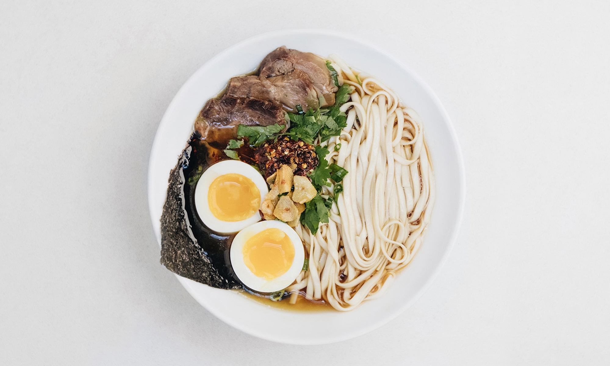 Суп шою рамен з яловичиною